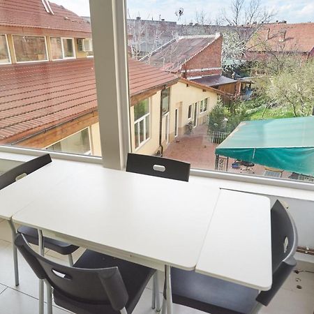 Zen House Hostel Timisoara Ngoại thất bức ảnh