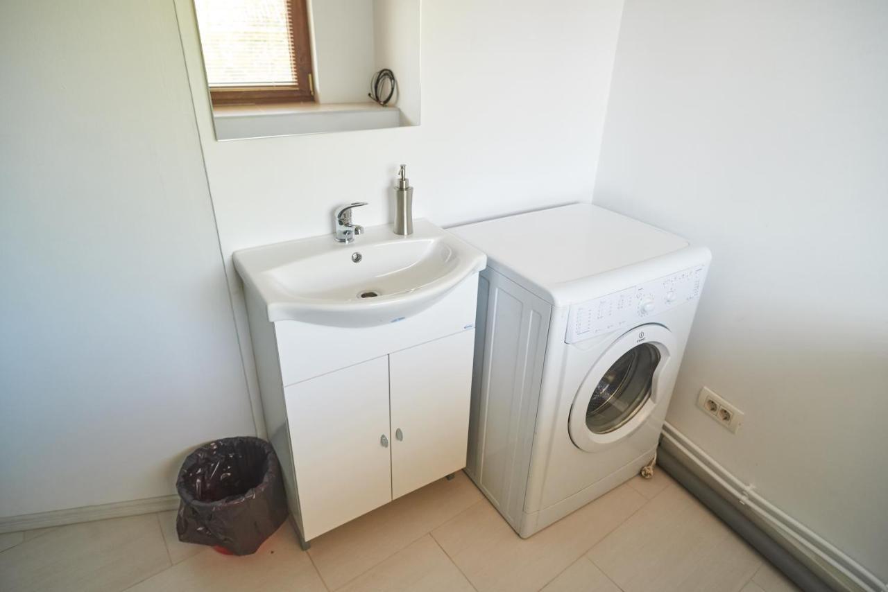 Zen House Hostel Timisoara Ngoại thất bức ảnh