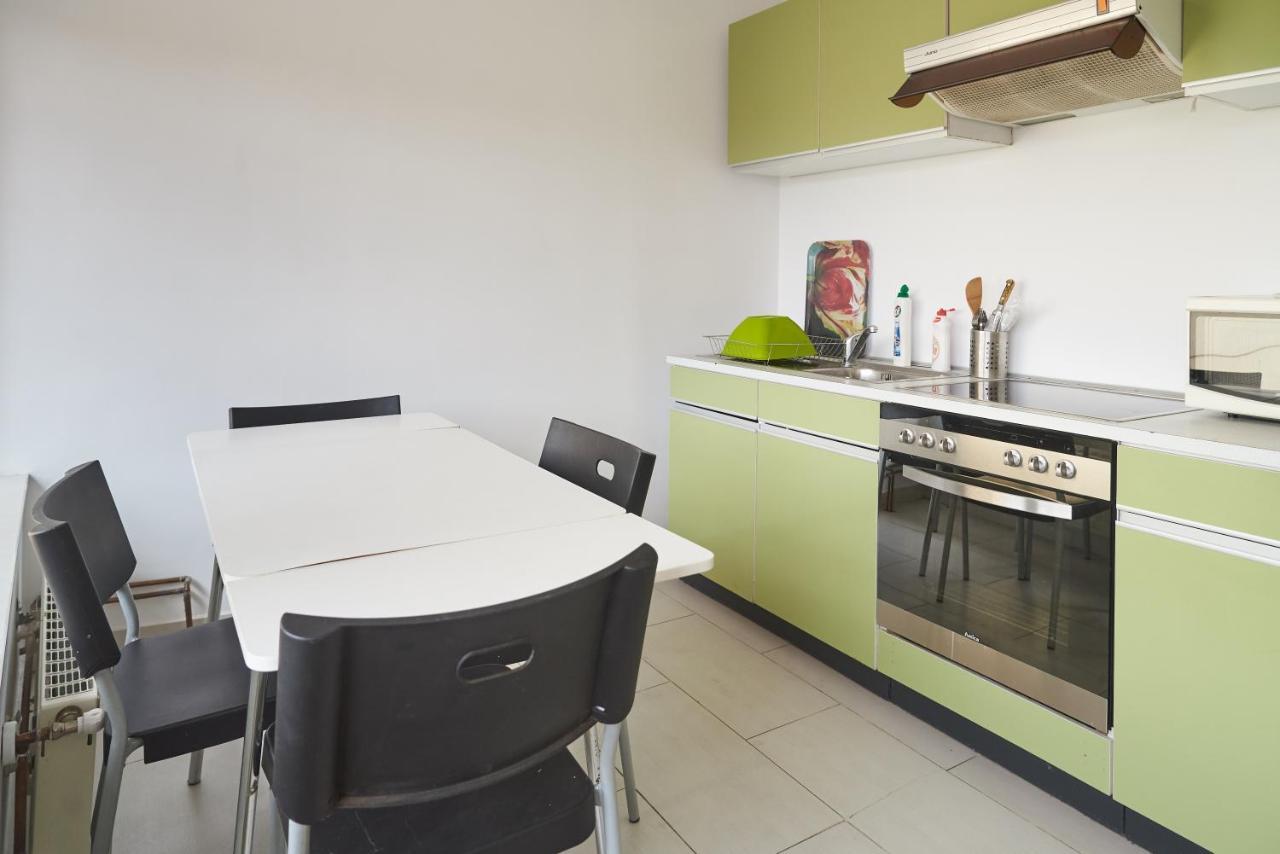 Zen House Hostel Timisoara Ngoại thất bức ảnh